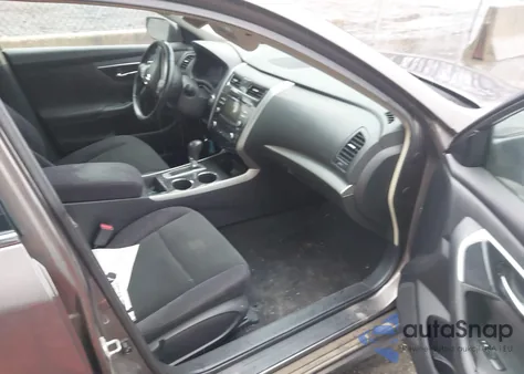 2013 Nissan Altima 2.5 Sv z USA, uszkodzony, nr VIN 1N4AL3AP2DC151828